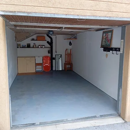 Apartmán Modernes Bei Gemmi Und Sportarena