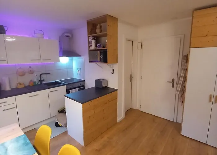 Modernes Bei Gemmi Und Sportarena